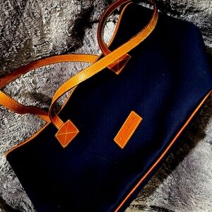 NWOT Dooney & Bourke Tote